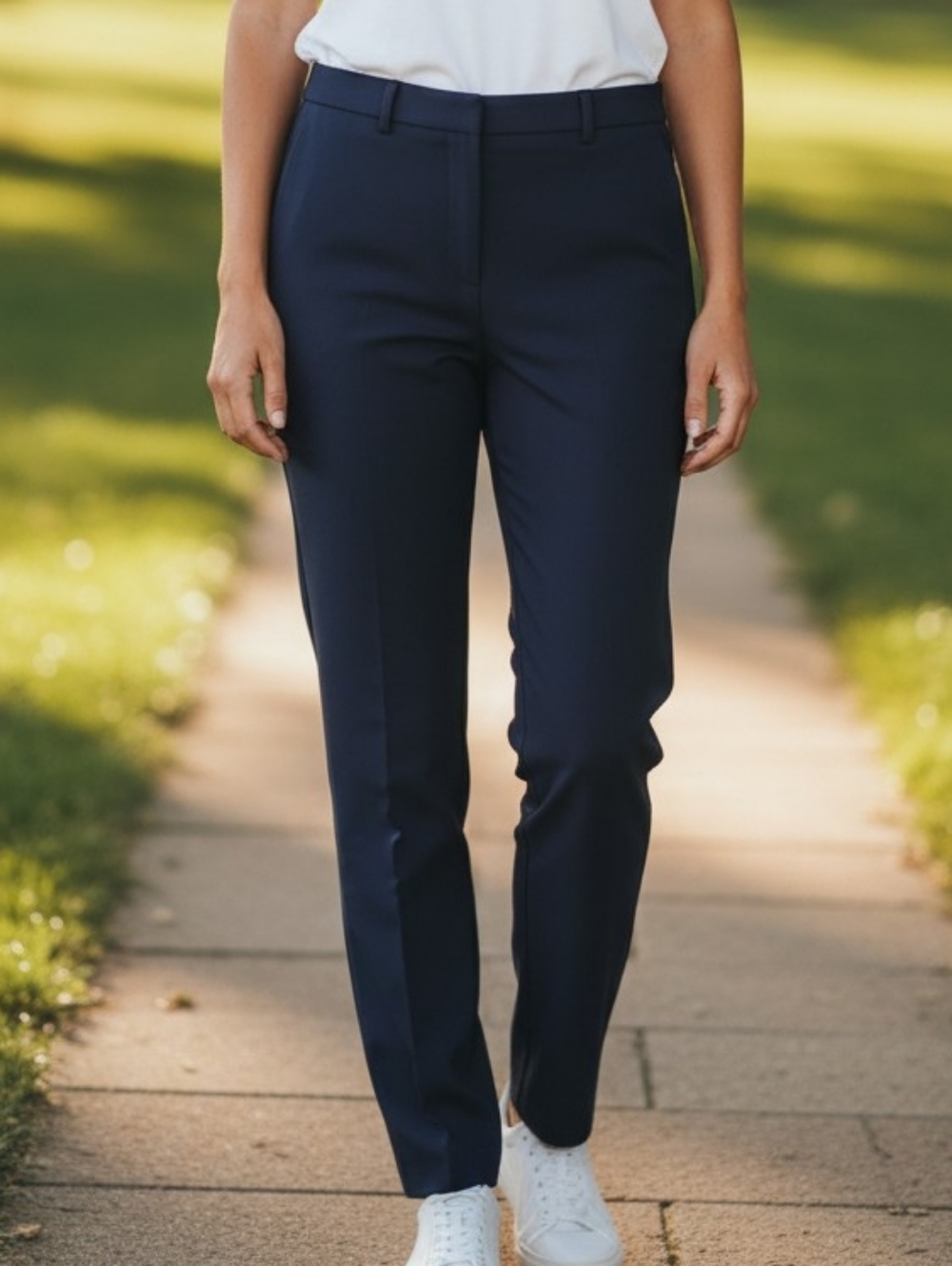Liz Baker Dark Navy Straight Trousers In A Size 12 Tall